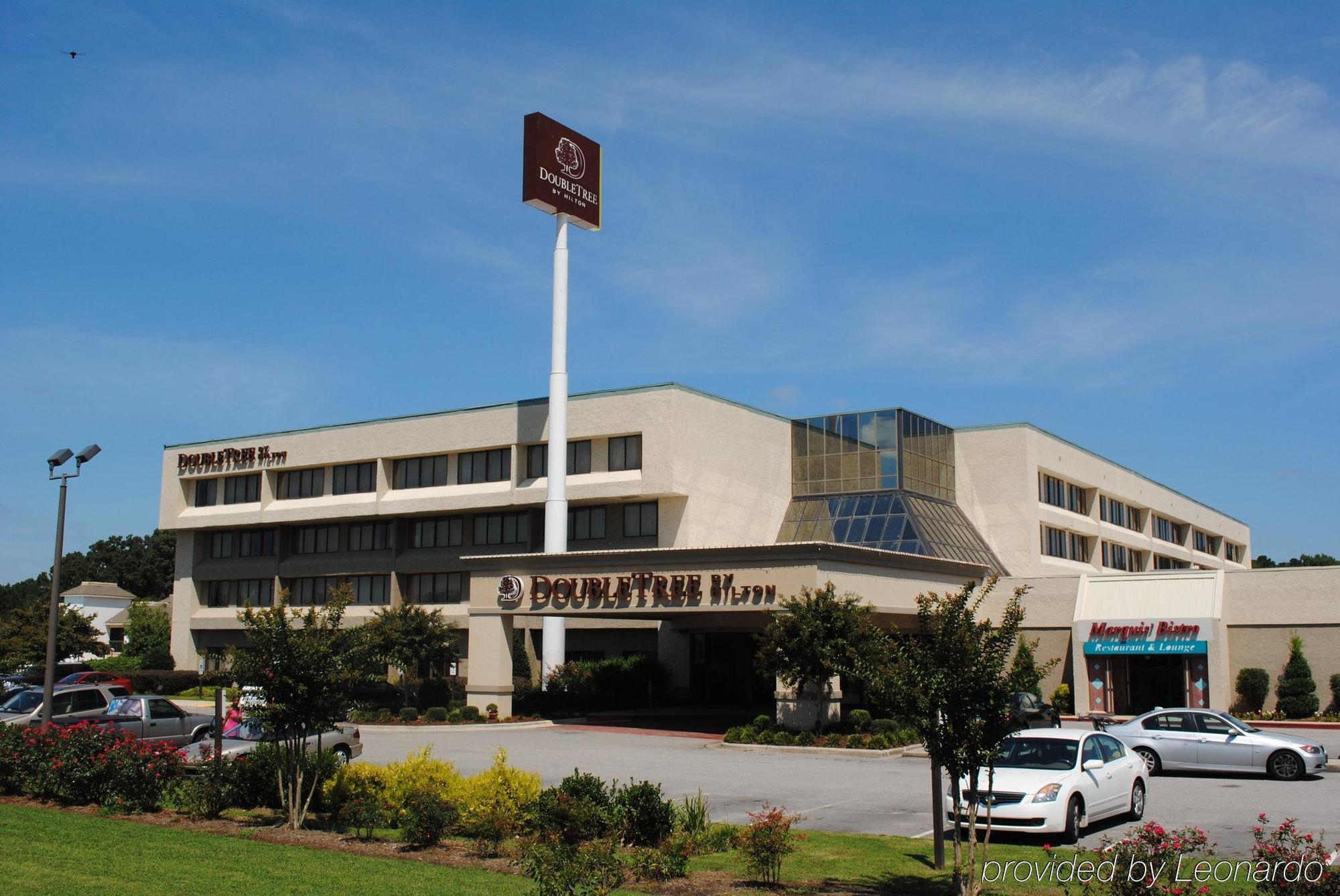 Doubletree By Hilton Фейетвилл Экстерьер фото