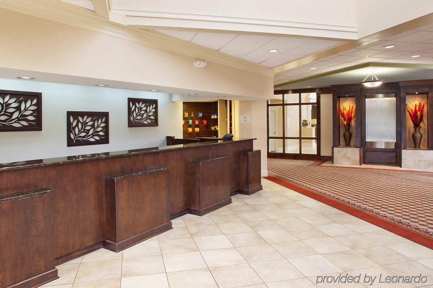 Doubletree By Hilton Фейетвилл Экстерьер фото